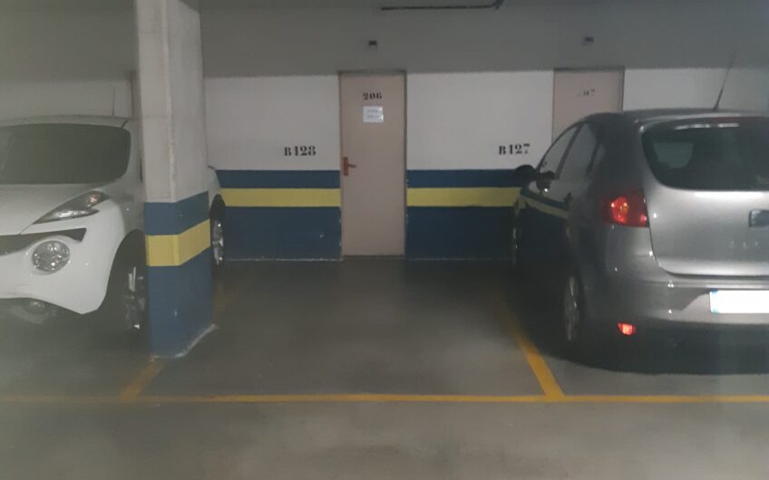 Plaza de garaje + trastero en Barañain