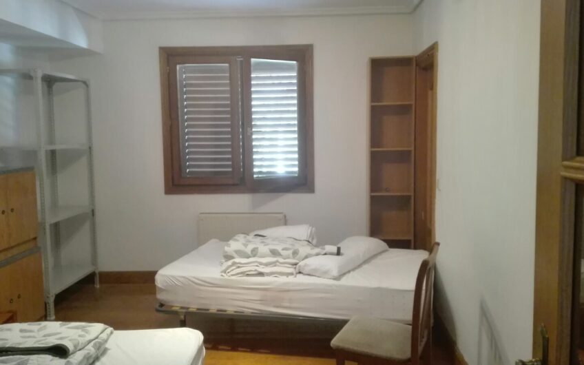 Piso en Alquiler LARRAYOZ (Navarra)