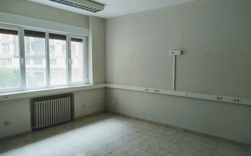 OFICINAS EN ALQUILER DESDE 68 M2. PAMPLONA