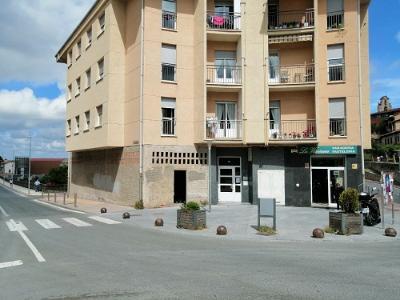 EN VENTA LOCAL. SALVATIERRA (ÁLAVA)