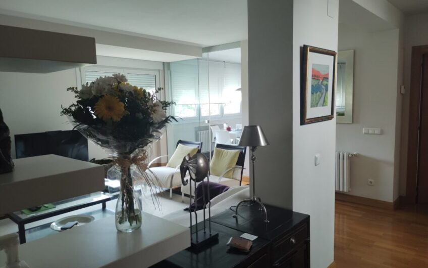 CASA AISLADA EN VENTA. ZIZUR MAYOR