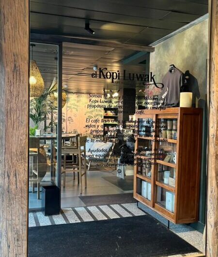 CAFETERÍA-BAR EN VENTA. ZIZUR MAYOR