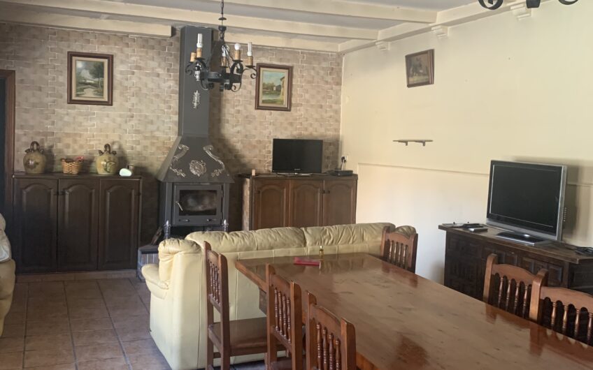 CASA EN VENTA. RADA