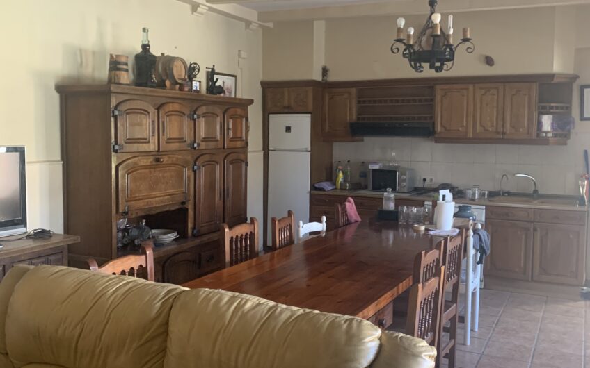 CASA EN VENTA. RADA